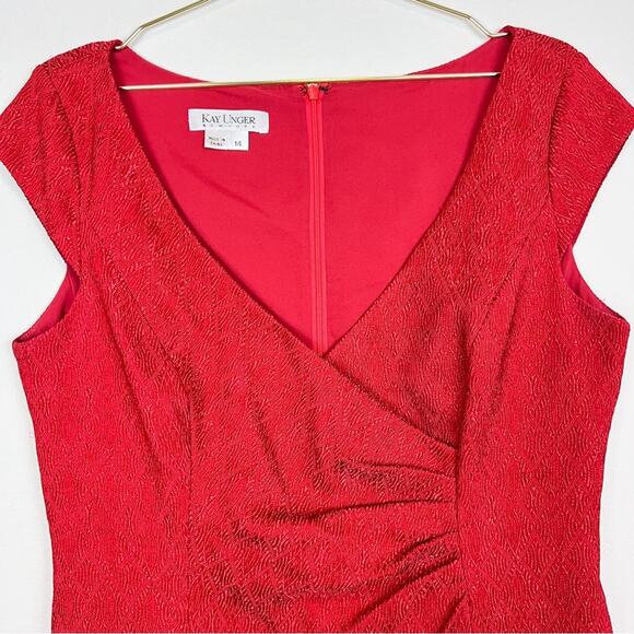 Kay Unger Red‎ Textured V-Neck Cap Sleeve Sheath Dress Size 14 - Picture 5 of 12